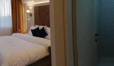 酒店 Belvedere 艾福雷诺德