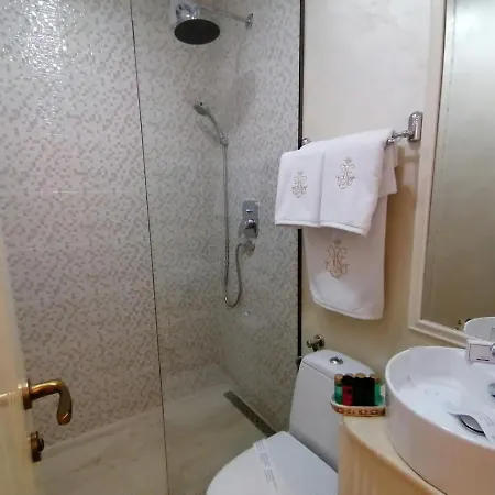 Belvedere Hotel 3*